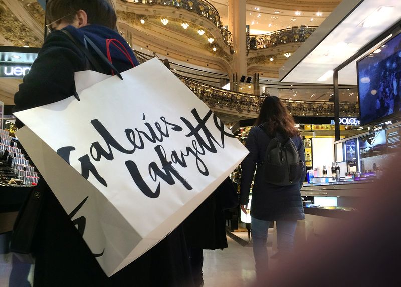 French consumer confidence falls more than expected in June