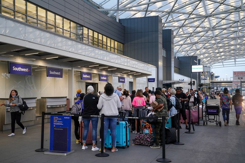 Factbox-U.S. airline disruptions create summer of travel chaos