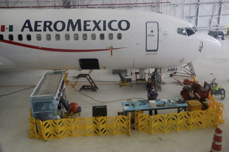 Aeromexico shares drop after airline announces buyback plan