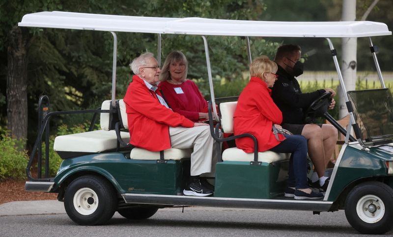 Is Warren Buffett's interest in Occidental a bet against recession?
