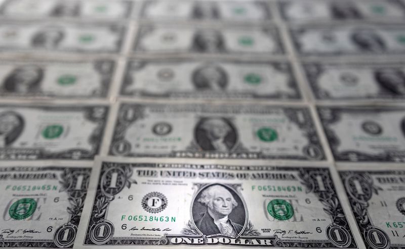 U.S. equity funds record third weekly outflow in a row