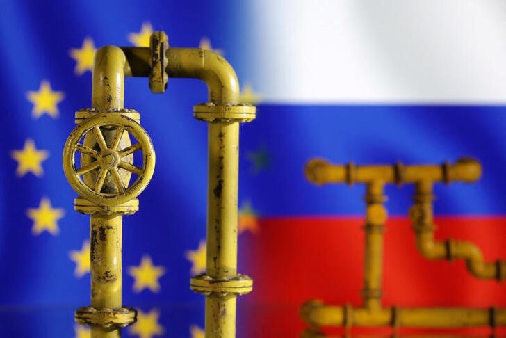 Republican Senators Call For Sanctions Against Russian Oil Sales To China