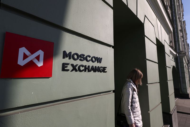 Moscow Exchange to open bond market for non-residents from "friendly" countries