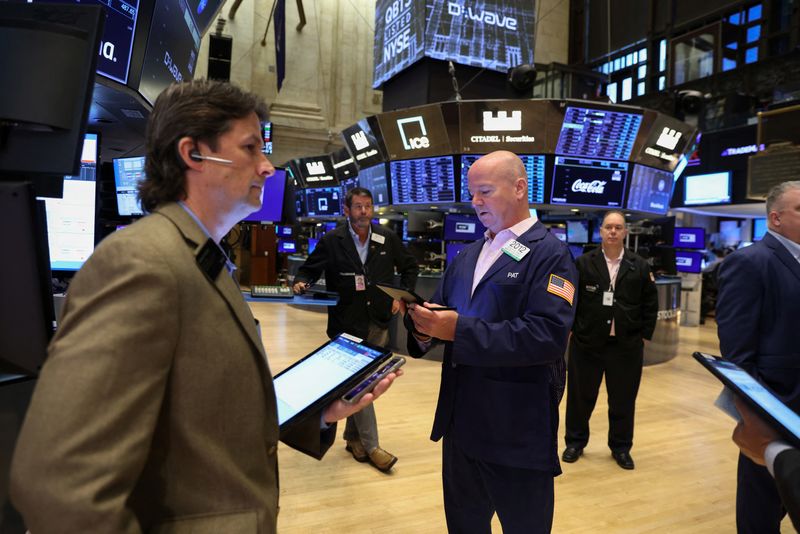 Global stocks rise, U.S. yields fall as inflation slows