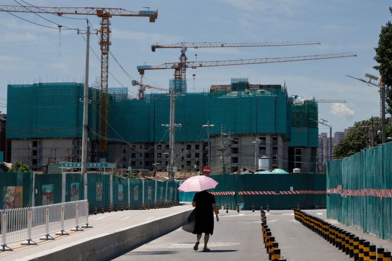 China's first publicly traded rental property REITs snapped up by investors