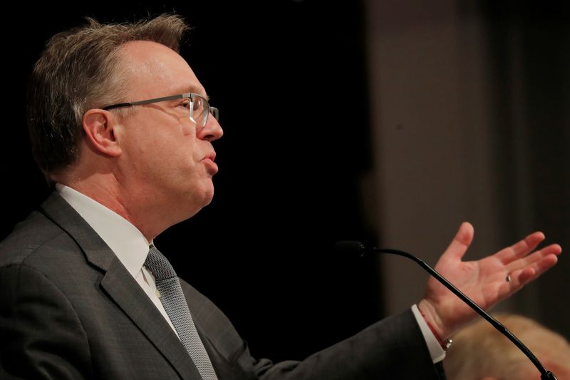 Fed officials see U.S. interest rates rising further