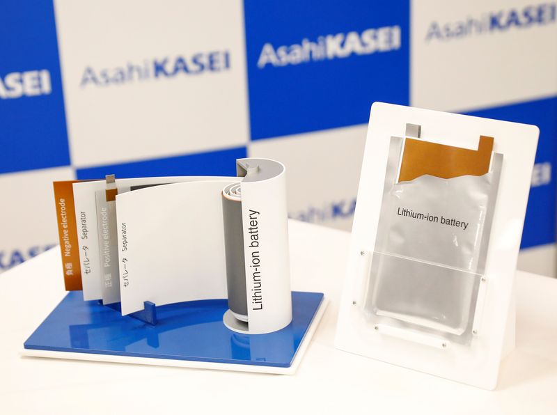 Japan calls for $24 billion investment to boost battery competitiveness