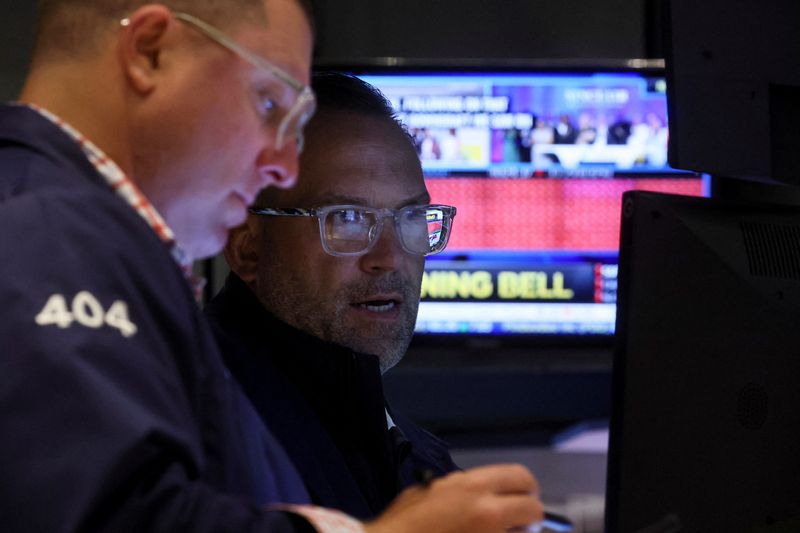 S&P 500 snaps four-session losing streak with payrolls on deck