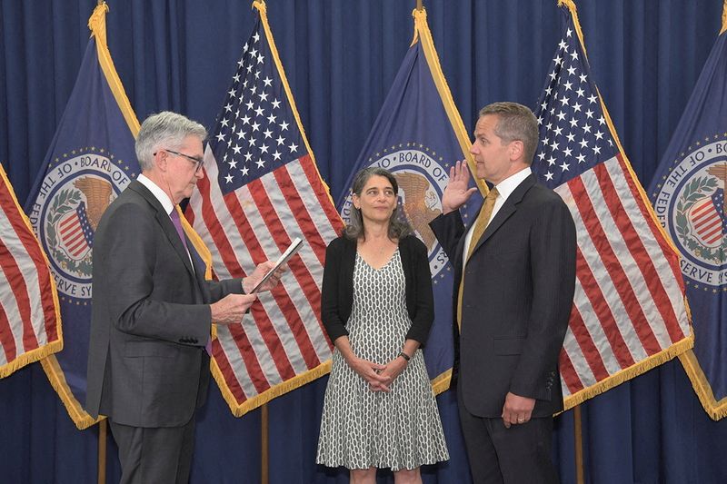 U.S. Fed is reviewing capital rules, plans 2023 climate tests -new regulation chief