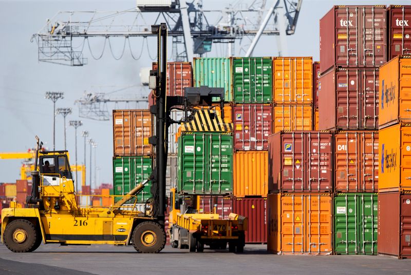 Canada's exports fall in July as energy prices weigh