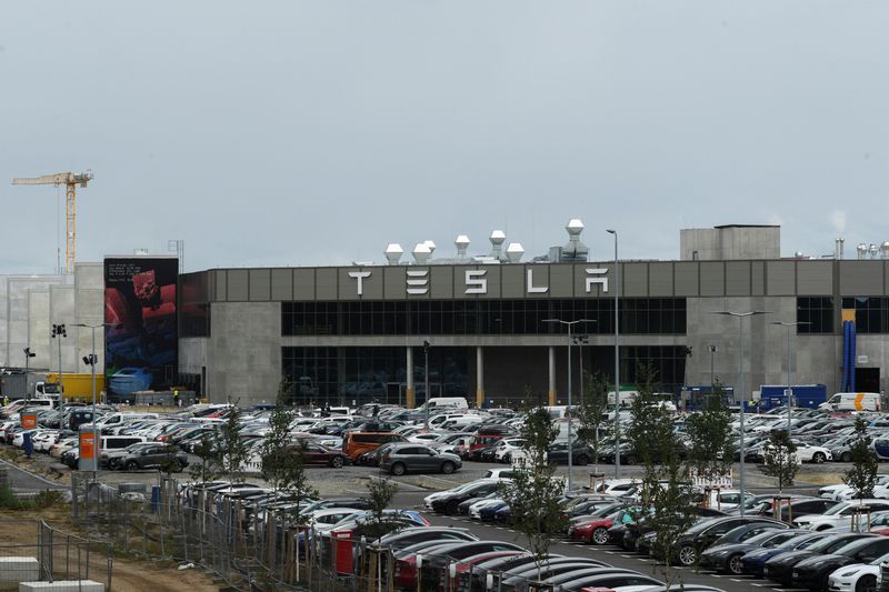 Tesla to host town hall event near Brandenburg plant on Sunday