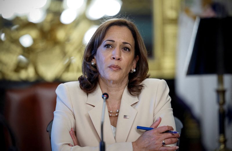 Two Busloads Of Illegal Migrants Arrive At Kamala Harris’ Residence