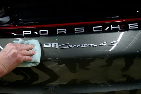 Porsche IPO to comprise 911 million shares in nod to its most famous model