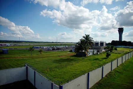 U.S. OKs new American Airlines, JetBlue flights to Havana