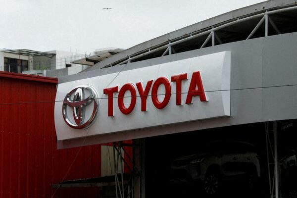 Toyota Motor to close its factory in Russia
