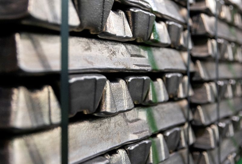 Grim demand outlook pushes copper prices to 2-month low