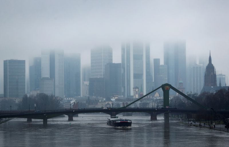 Sentiment among German exporters at its lowest since May 2020