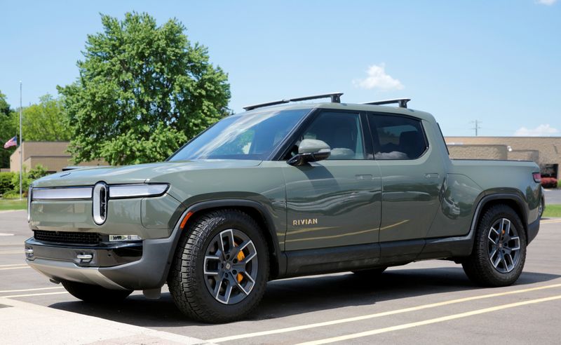 Rivian produces over 7,000 vehicles in third quarter, maintains full-year target