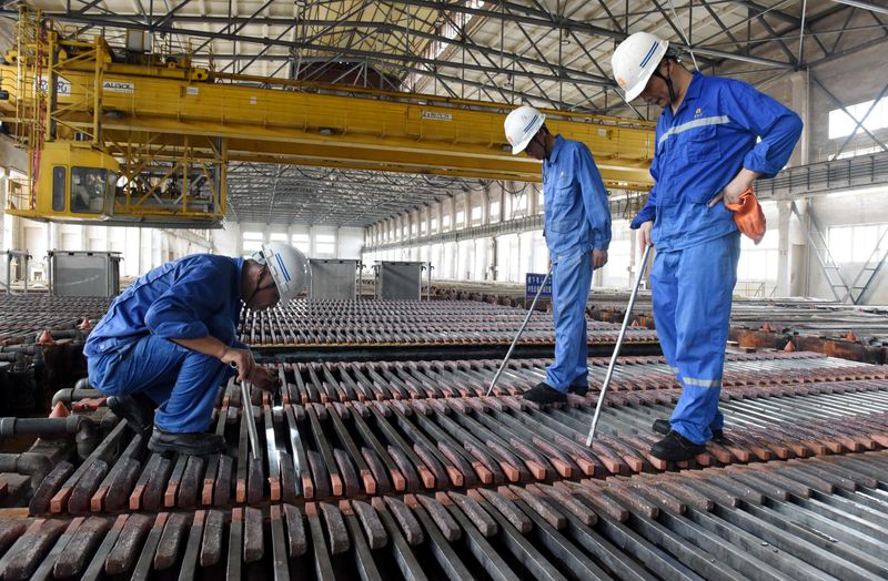 Analysis-Global metals volumes slide on recession fears, volatile markets