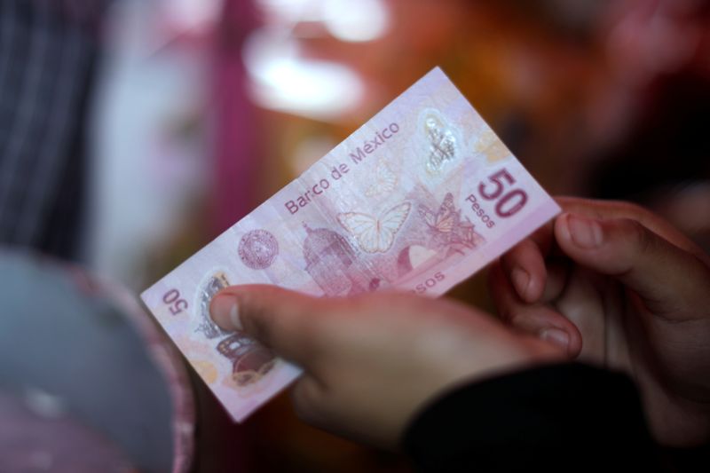 Mexico's economic growth to slow in next few quarters- IMF