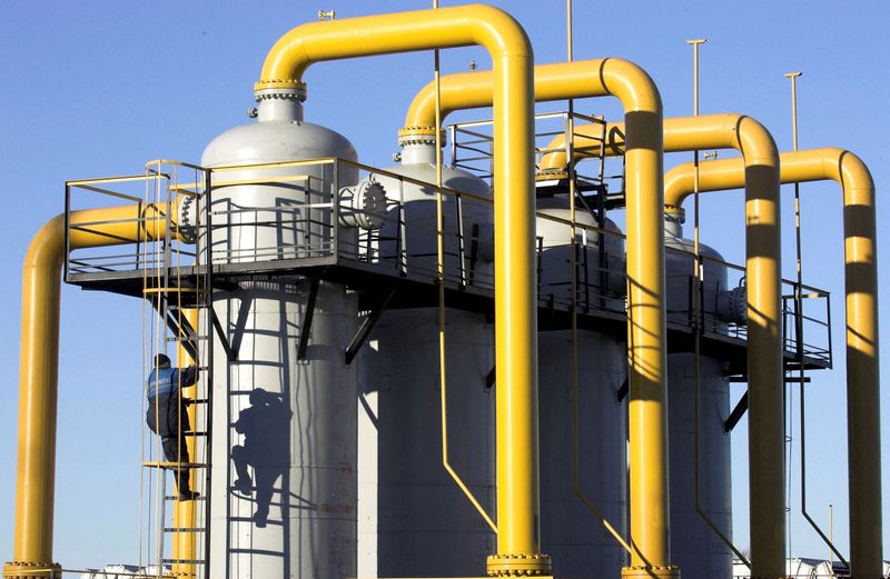 Eastward gas flows via Yamal and Russia-EU flows via Ukraine steady