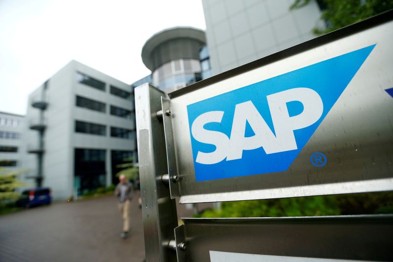 Exclusive-SAP delays Russia exit as deal talks fail and workers at risk