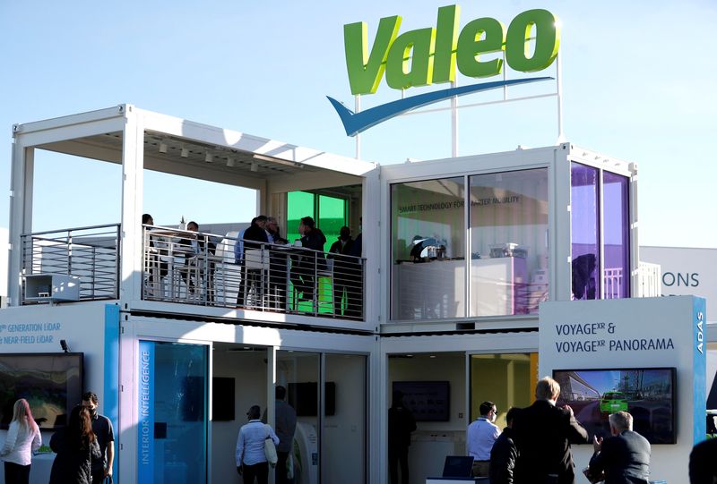 Car parts maker Valeo posts slight Q3 sales beat, confirms guidance