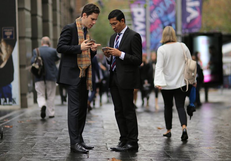Australia jobs beat forecasts, boosting case for more rate hikes