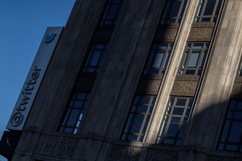White House asks Twitter how it protects Americans' online data - CNN reporter