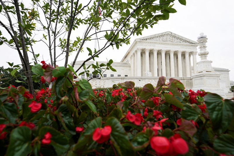 U.S. Supreme Court spurns challenge to Seattle's hotel worker insurance mandate