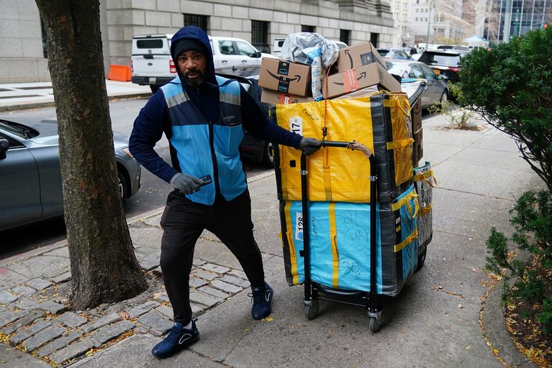 Amazon UK adds e-cargo bikes, walkers in decarbonisation drive