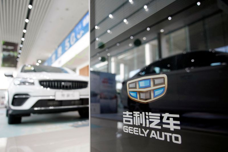 Exclusive-Chinese grab Russian car market share after Western rivals depart