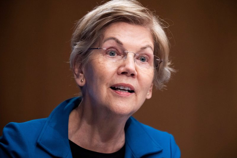 Senators Warren, Smith ask Fed for accounting of banks' crypto ties