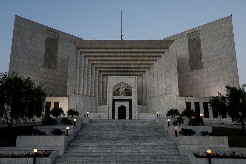 Pakistan's top court endorses Barrick Gold's $10 billion mining investment