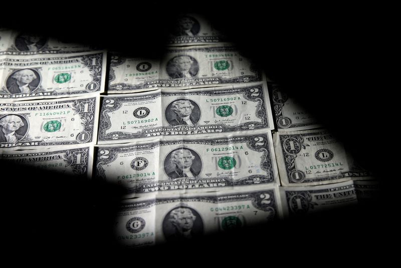 More top Pitney Bowes shareholders criticize management amid activist pressure