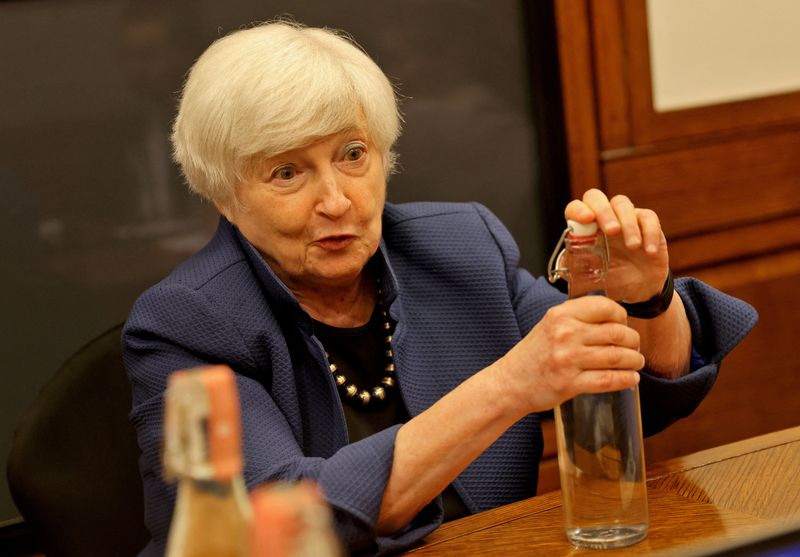 Yellen, China's ambassador discuss economic developments, U.S. Treasury says