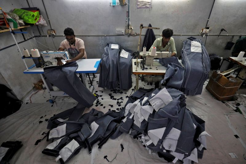 India's textile industry faces tough times as consumers cut spending