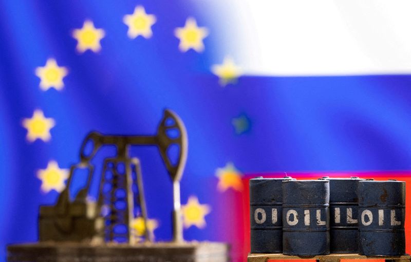 Russia's Urals oil averaged $57.49/bbl in past month, below price cap