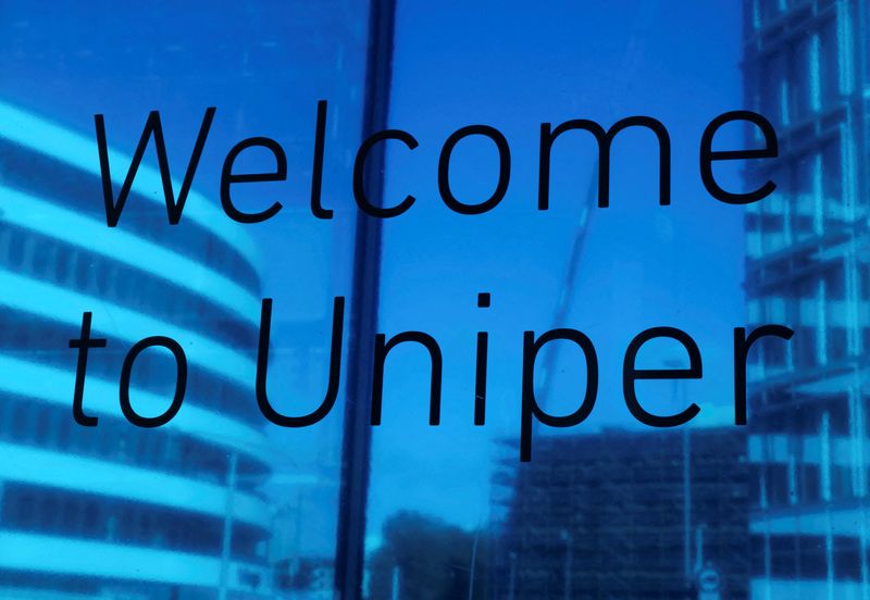 tagreuters.com2022binary_LYNXMPEIBF0TU-BASEIMAGE