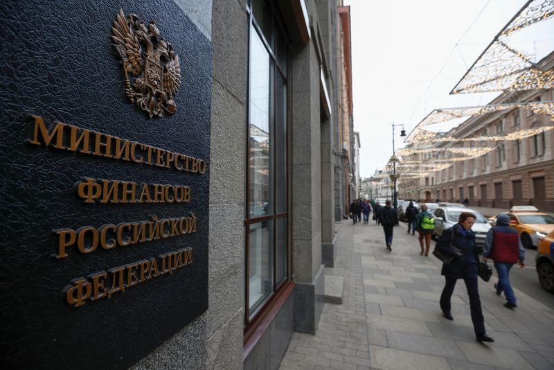 As Russia risks default, country sends order for coupon payments