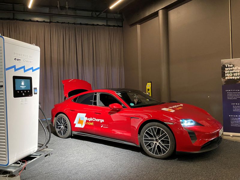 Porsche AG sets more ambitious electric vehicle target