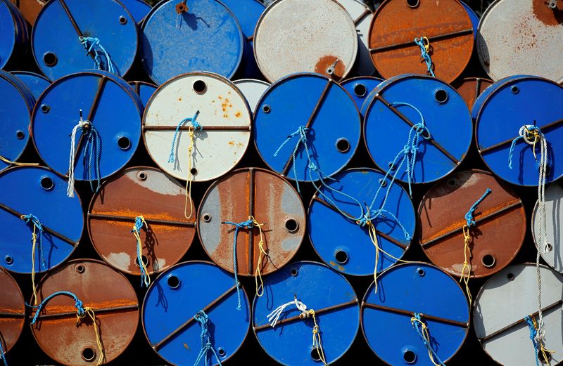 IEA urges reduced transport to cut oil use amid supply crunch