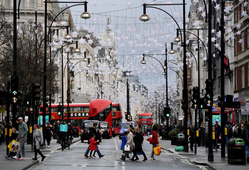 UK consumer spending in line with pre-pandemic level - ONS