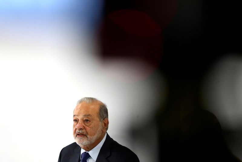 Carlos Slim's FCC offers to buy 24% stake in Metrovacesa