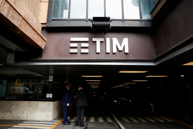 KKR sticks by request of due diligence on TIM - source