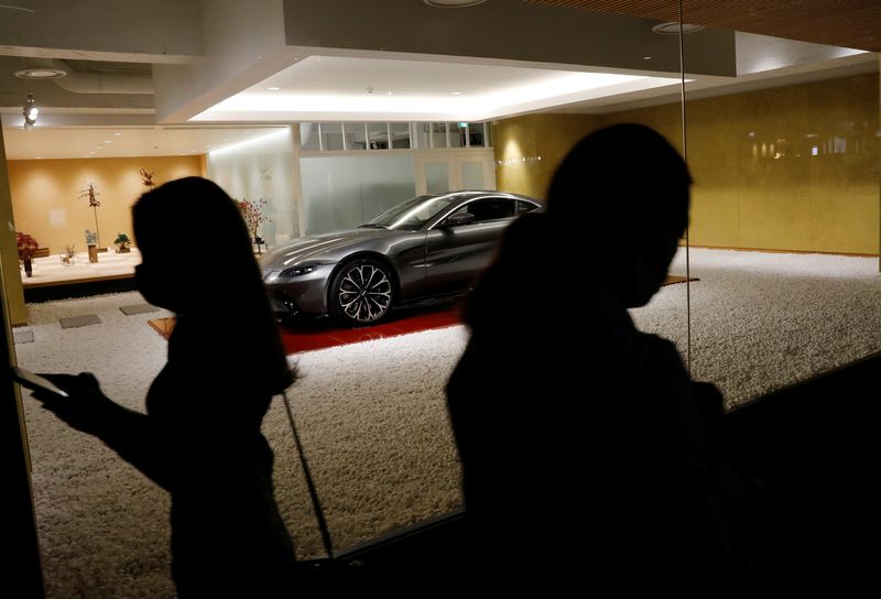Japan weighs ban on exports of luxury cars to Russia -Kyodo