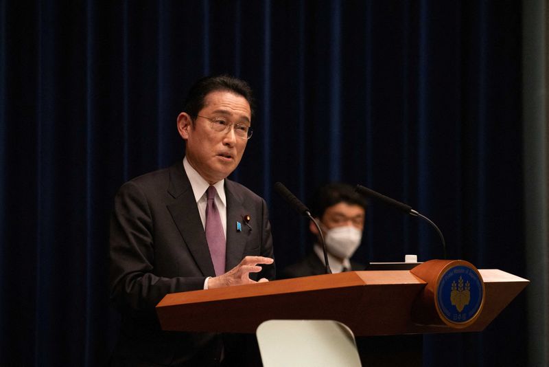 Japan PM orders cabinet to compile relief package to combat rising prices