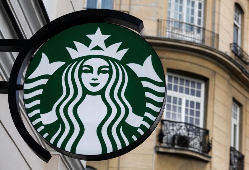Starbucks store in Tennessee votes to unionize - workers group