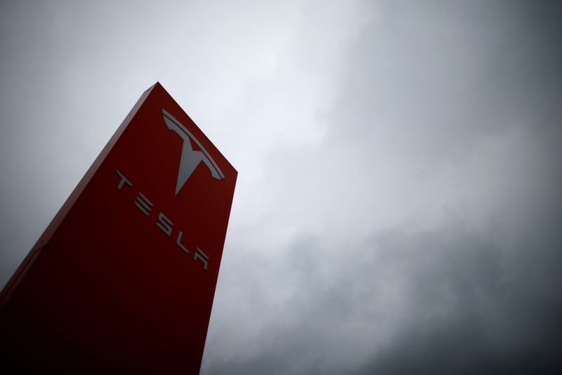 Tesla signed secret nickel supply deal with Vale - Bloomberg News