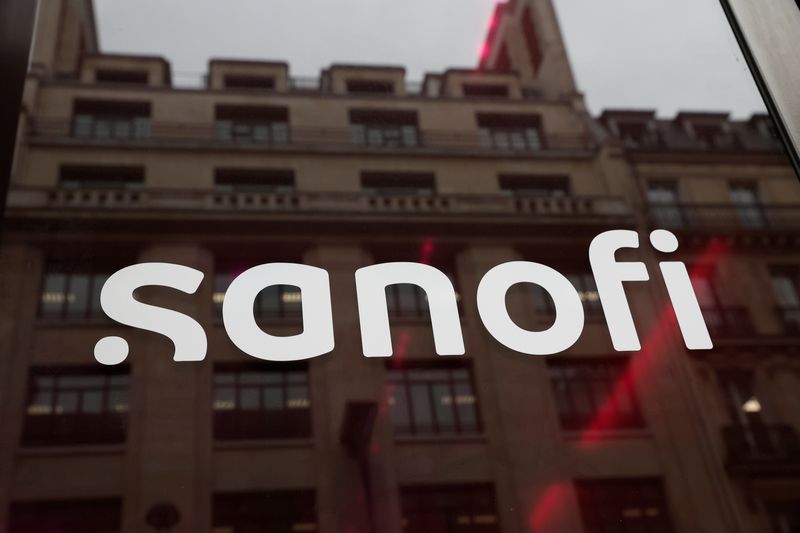 France's Sanofi offers 1.5 billion euro bond linked to access to medicine